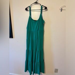 Beautiful green Boston Proper tiered dress. Size XL.